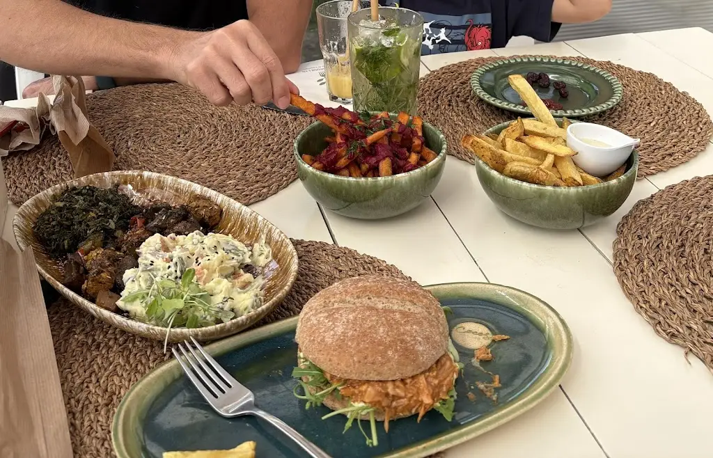 Cocos Beach Club_Foz do Arelho_slider_image_3