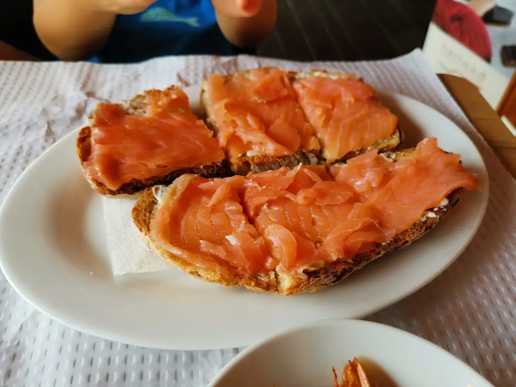 Menu_Ondas Bar Taverna_Foz do Arelho_immagine_9