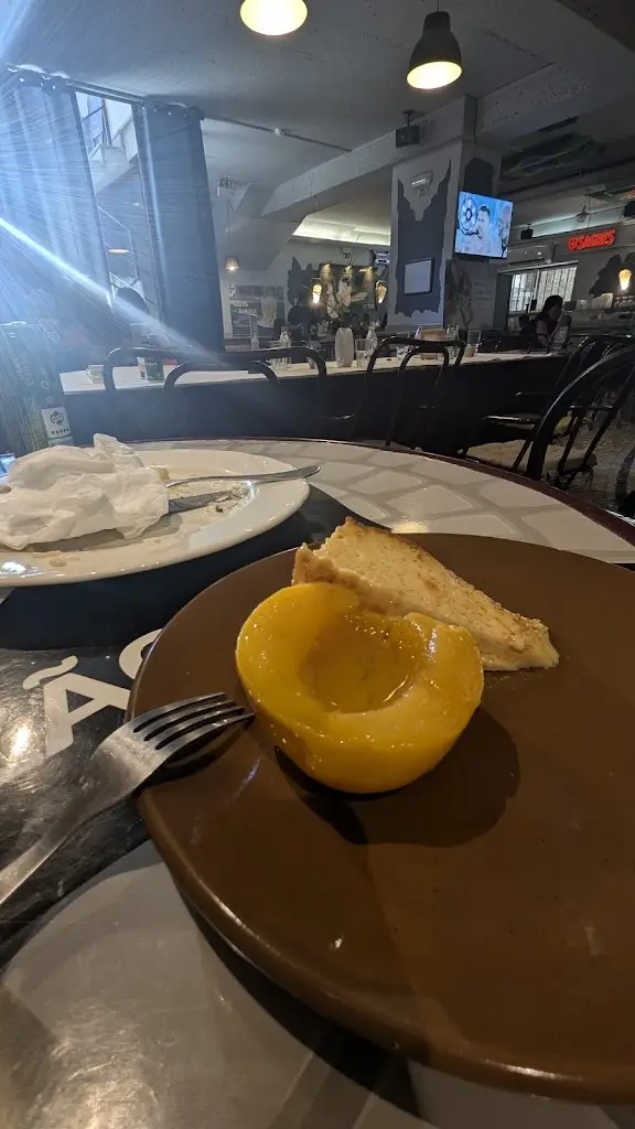 CALERO G_Brazão Bar Castelo Branco_Castelo Branco_recensione