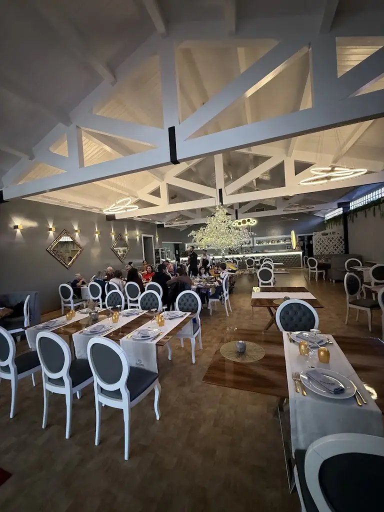 Igor Minar_Restaurante Saloon_Souto da Carpalhosa_recensione