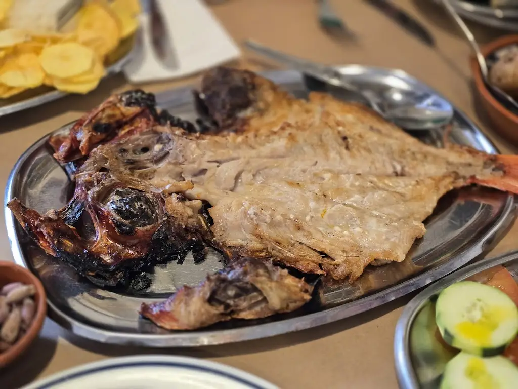 Steve Hurcombe_Restaurante Rosa Dos Ventos_Nazaré_recensione