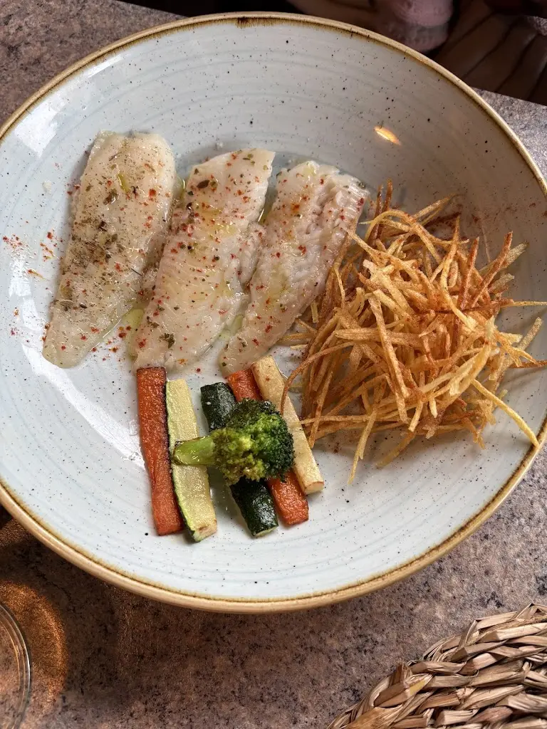 Louise Norman_Pangeia_Nazaré_review