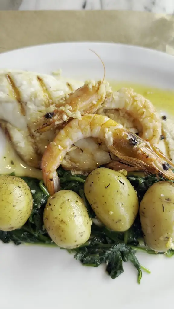 Taverna do 8 ó 80_Nazaré_slider_image_2