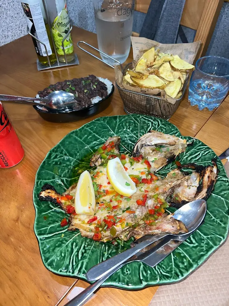 Eden Bruchis_Restaurante Gil Vicente_Nazaré_reseña