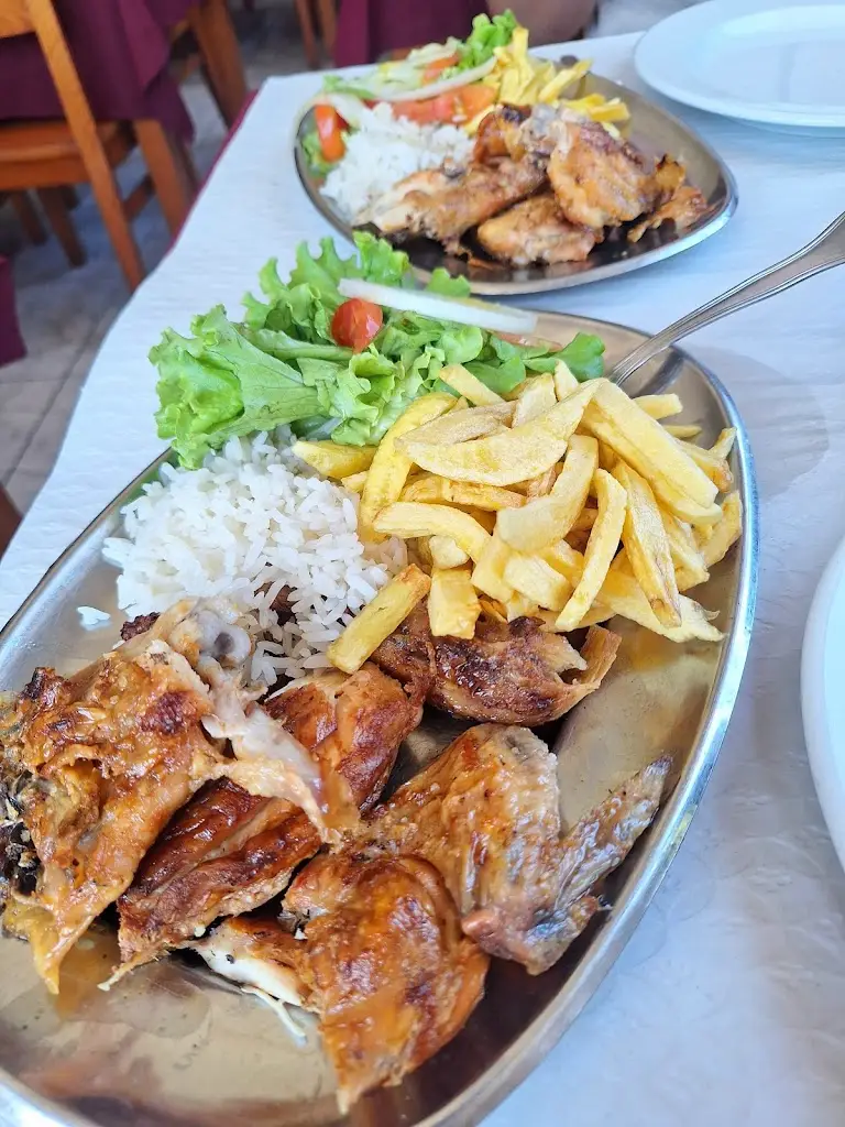 Ibai Gallastegi_Restaurante D. Dinis. Churrasqueira_Pataias_review