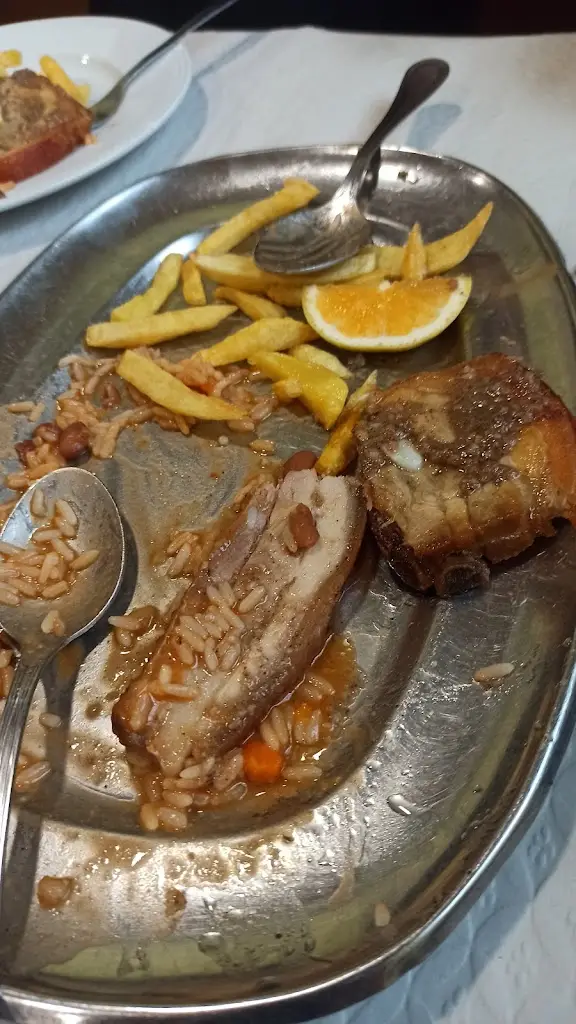 Armando Jorge_Restaurante Cantinho do Pinheiro_Pataias_reseña