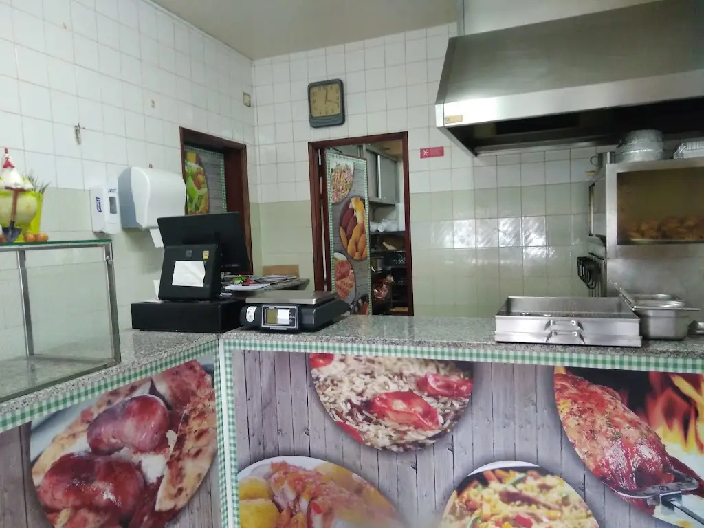 Churrasqueira Central ristorante a Pataias