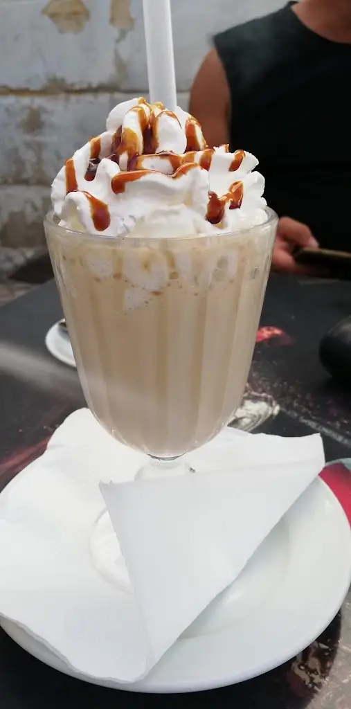 Monika Novakova_Cantinho do Café_Aveiras de Cima_recensione