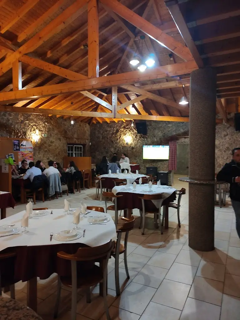 Luli S_Restaurante Casa Velha_Turquel_reseña