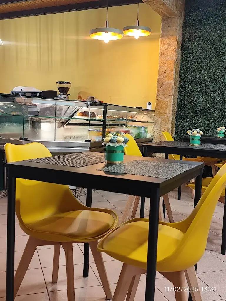 Dulce Lourenco_Opa que delicia_Cadafais_recensione