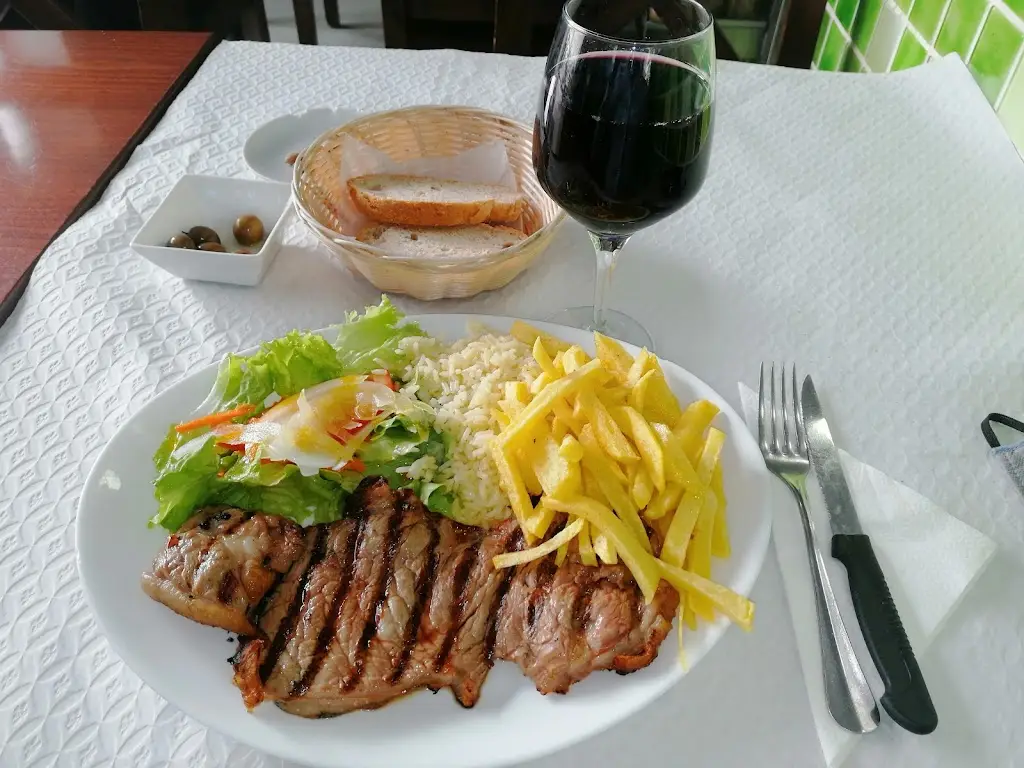 Salles & Pikant_Carnaxide_slider_image_1