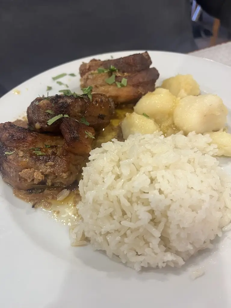 Mafalda Ramos_The Stones_Linda-a-Velha_Bewertung