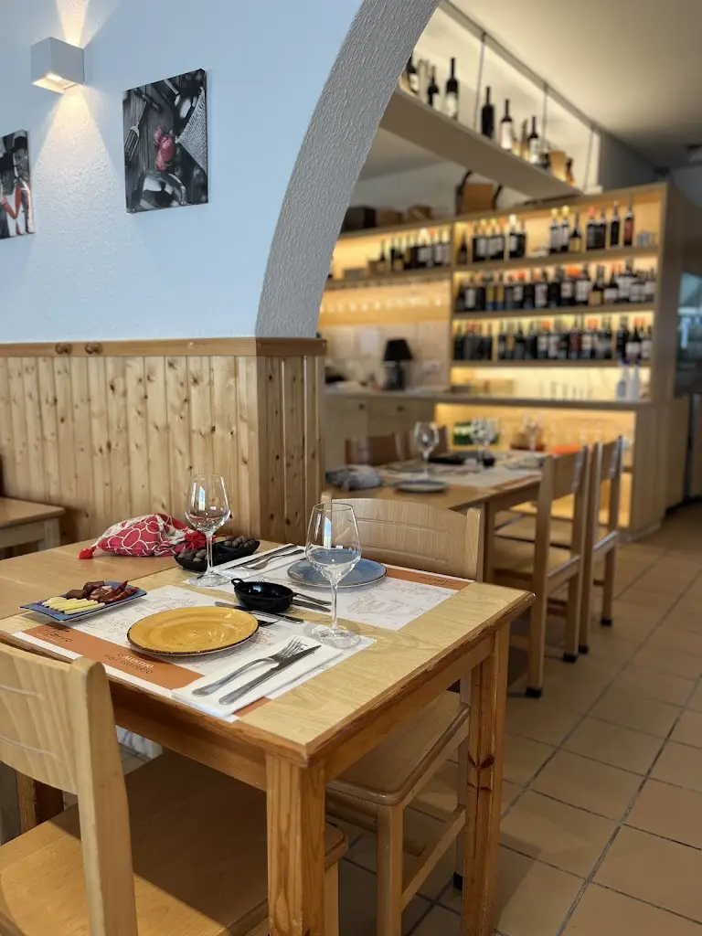 O Tarro/ Loures_Loures_slider_image_1