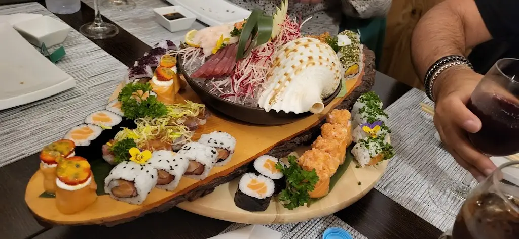 M M_Restaurante Akatsushi_Arruda dos Vinhos_recensione