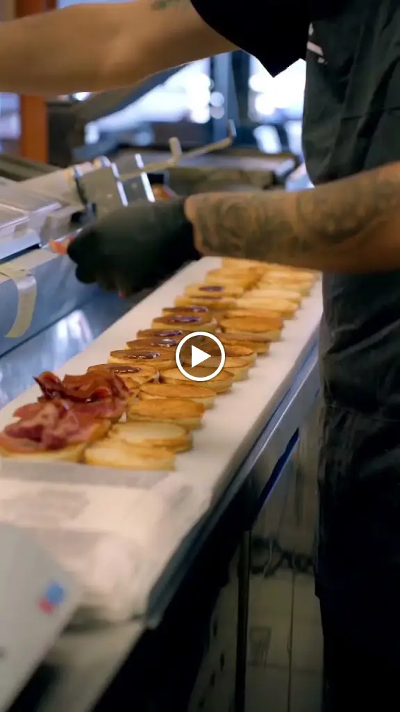 Bullguer Carcavelos_Carcavelos_slider_image_2