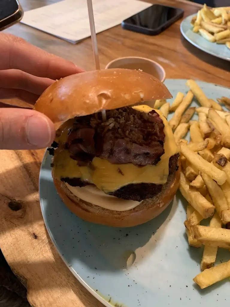 AK Advisor_Tricana Carcavelos_Carcavelos_Bewertung