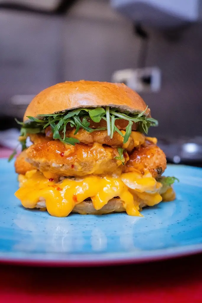 Gutsy - Hambúrguer Artesanal & Cocktails_Carcavelos_slider_image_3