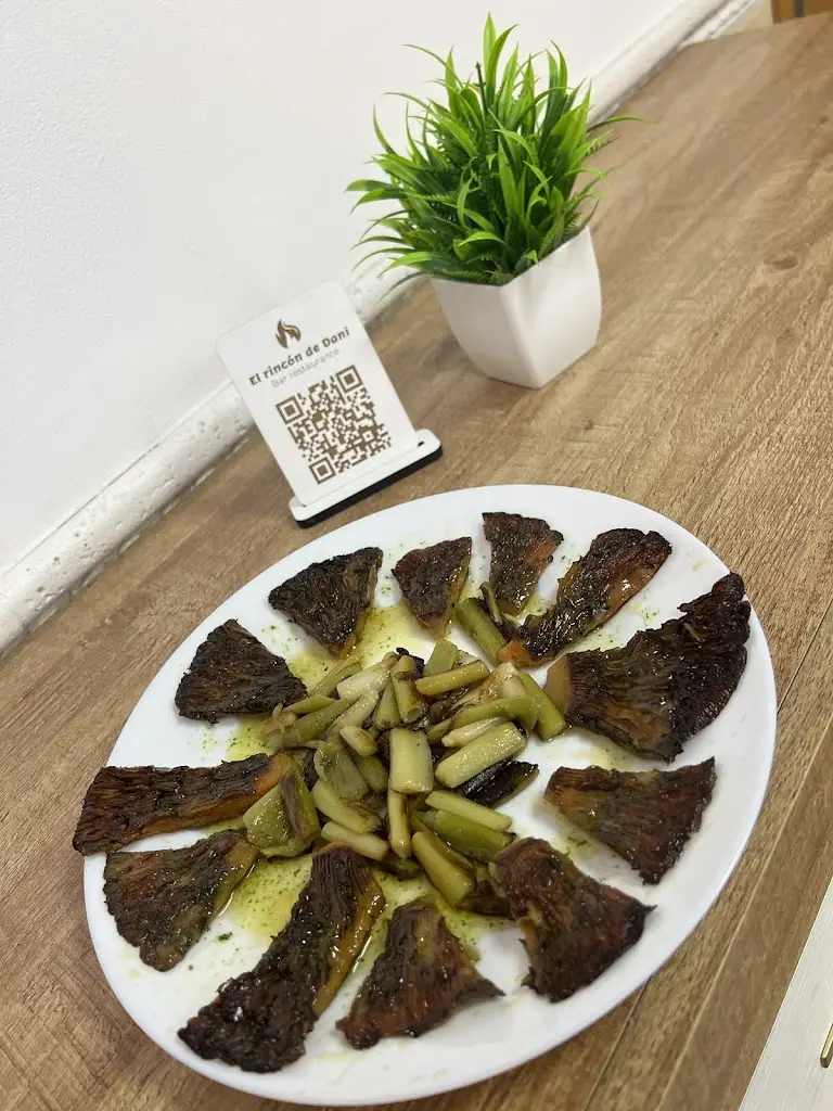 Menu_Salty Beach Bar_Lourinhã_immagine_4