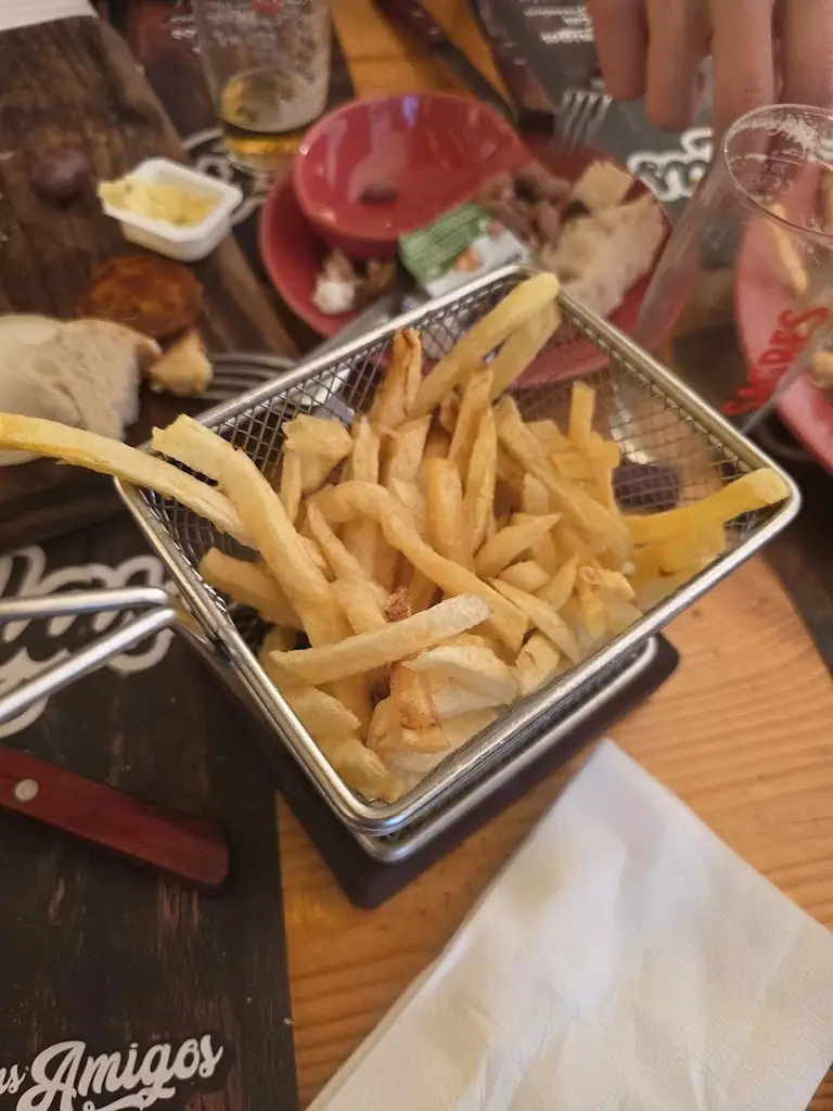 Luli Jafron_Cervejaria Dom Bilas_Mafra_review