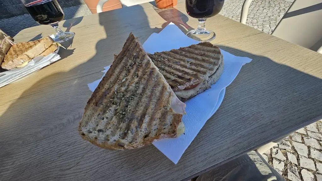 Puneet Sharma_Deep Blue Tapas Bar_Olivais_review