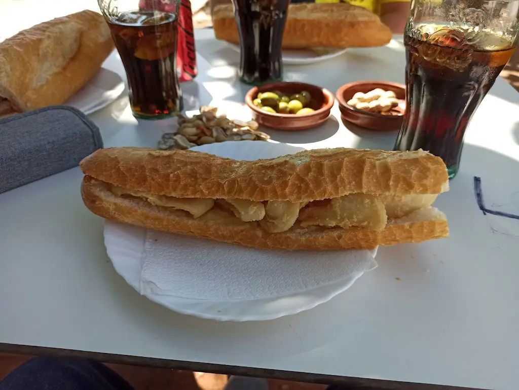 rob taylor_A Ponte_Ota_reseña