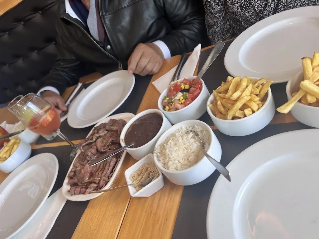 Adriana M Serna_La Carnucha Restaurant_Massamá_review