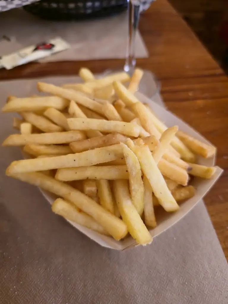 Ludo Van Raemdonck_Taberna do Burriqueiro_Luso_reseña