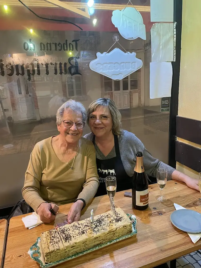 William Lloyd_Taberna do Burriqueiro_Luso_reseña