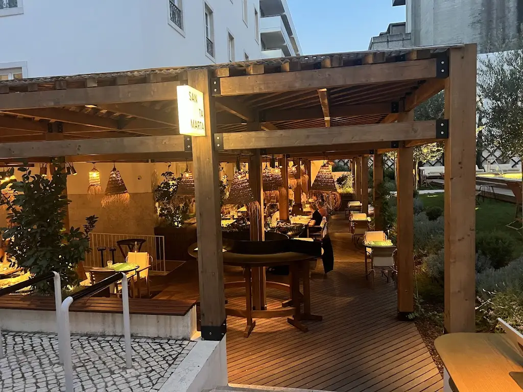 Santa Marta Mediterranean Restaurant Lisbon_Lisbon_slider_image_3