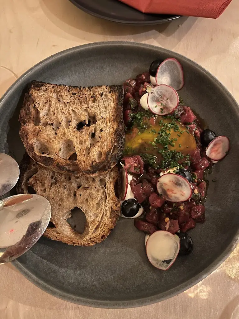 Anja D_A Nossa Casa_Lisbon_review