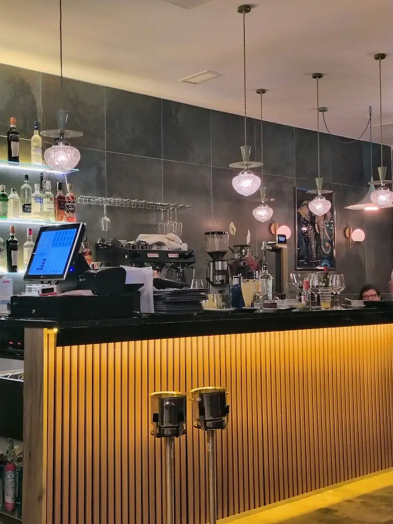 Kasia Sadecka_Santa Rita - Portugal’s Best Restaurants_Lisbon_recensione