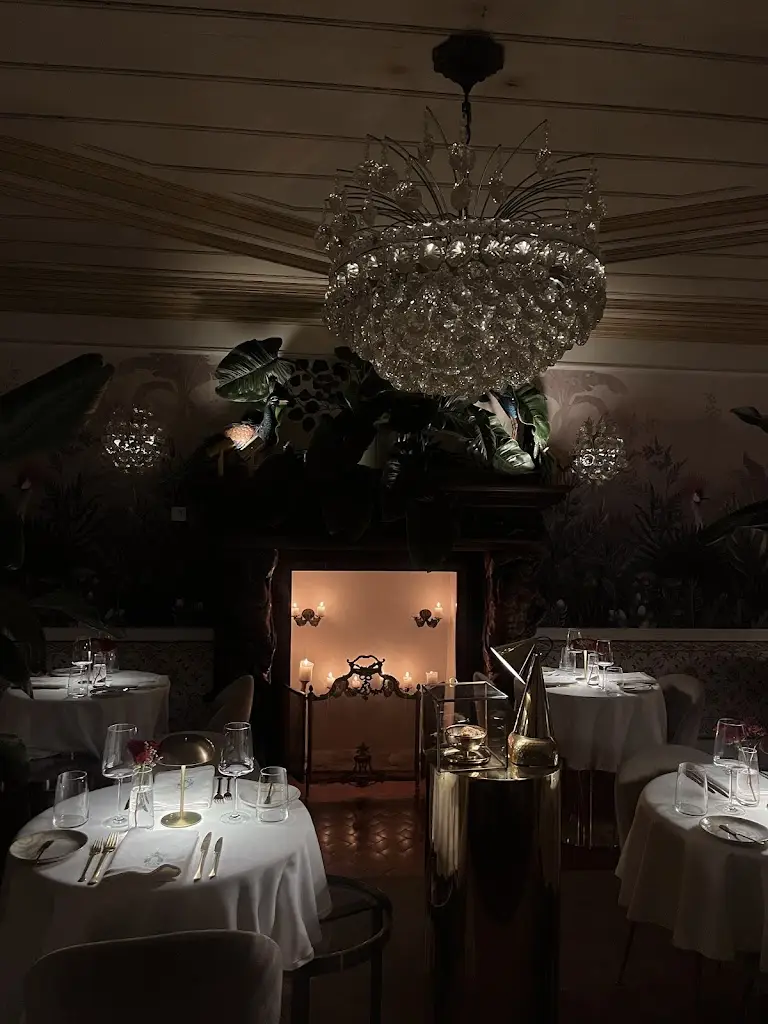 1743 Palacio Fonte Nova_Rio de Mouro_slider_image_3