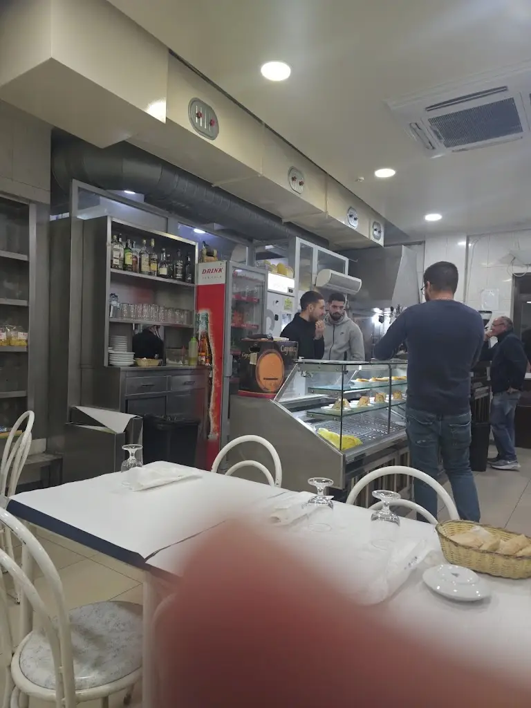 Minas Skarparis_Xapa Quente_Prior Velho_recensione