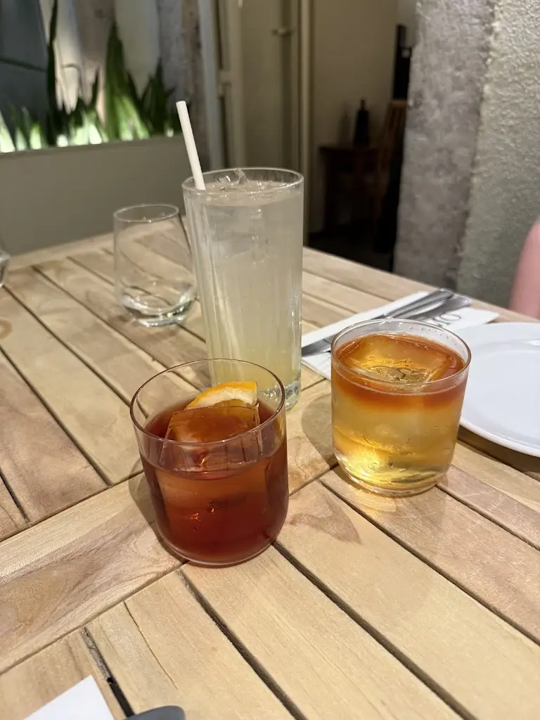 Jaylene Zavan_Santelmo_Santos-o-Velho_review