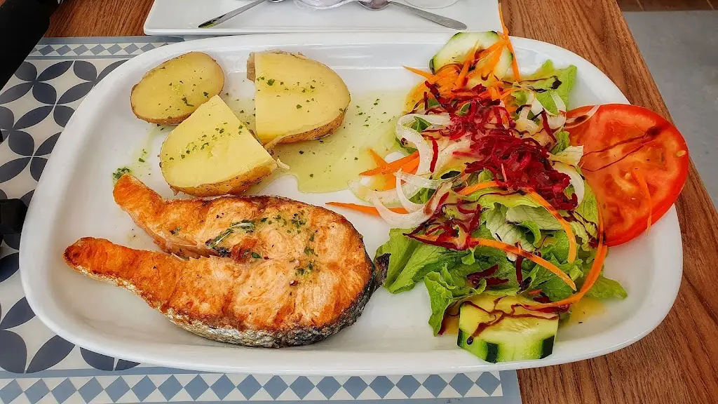 Michal Kowal_NauFrágil_Vieira de Leiria_recensione