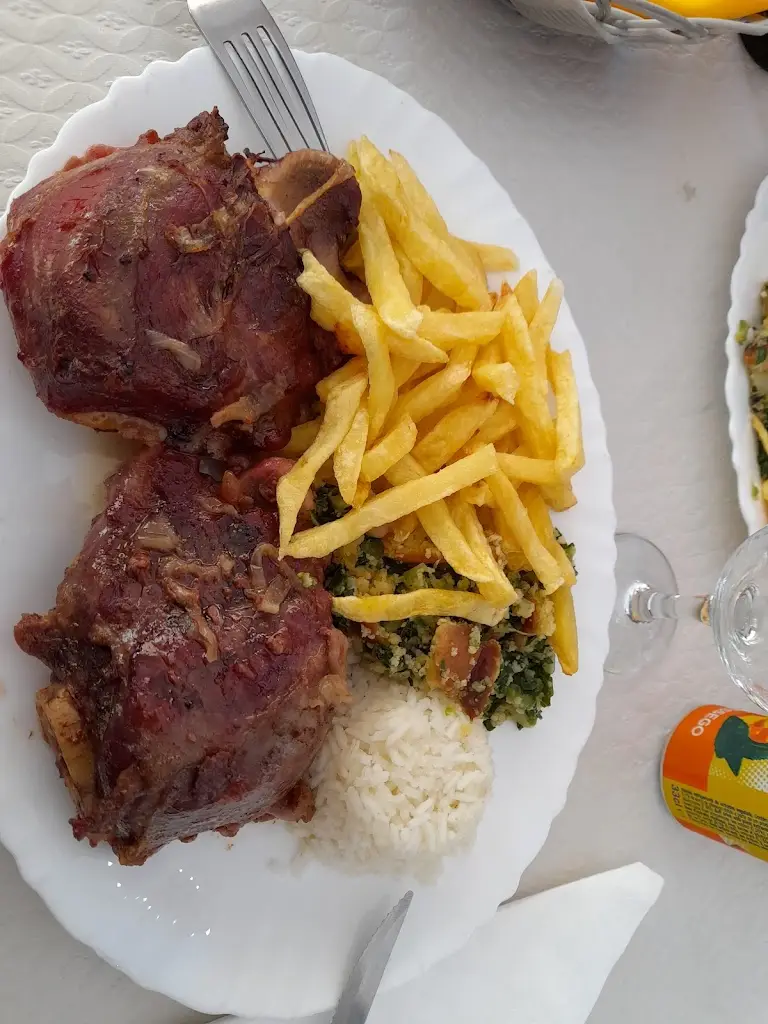 São M._Café Restaurante Esplanada_Vieira de Leiria_review