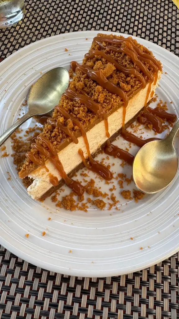 Diogo Silva_Dona Sardinha_Luso_review