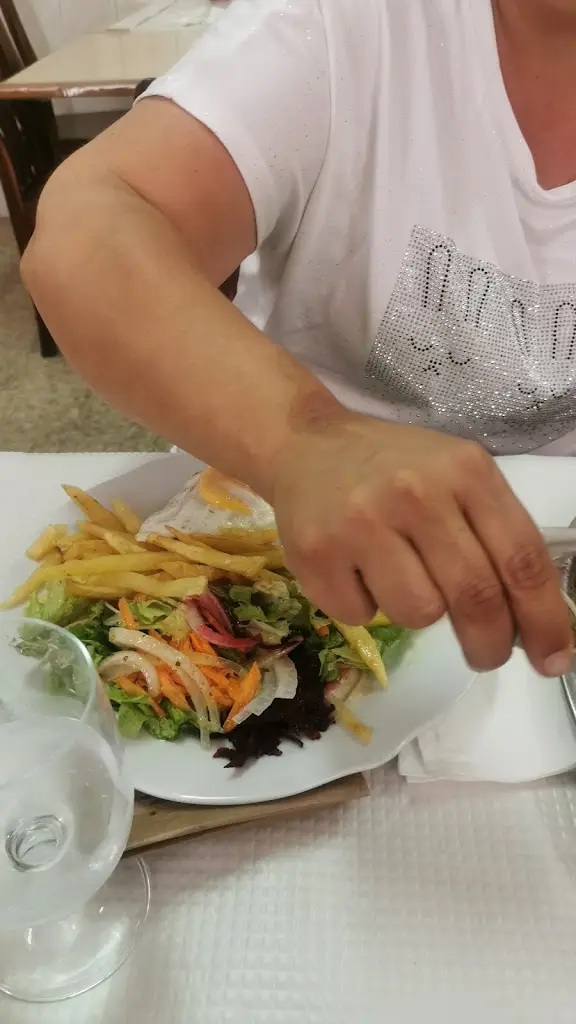 Vera Márcia Martins_O Caçador_São João da Talha_reseña