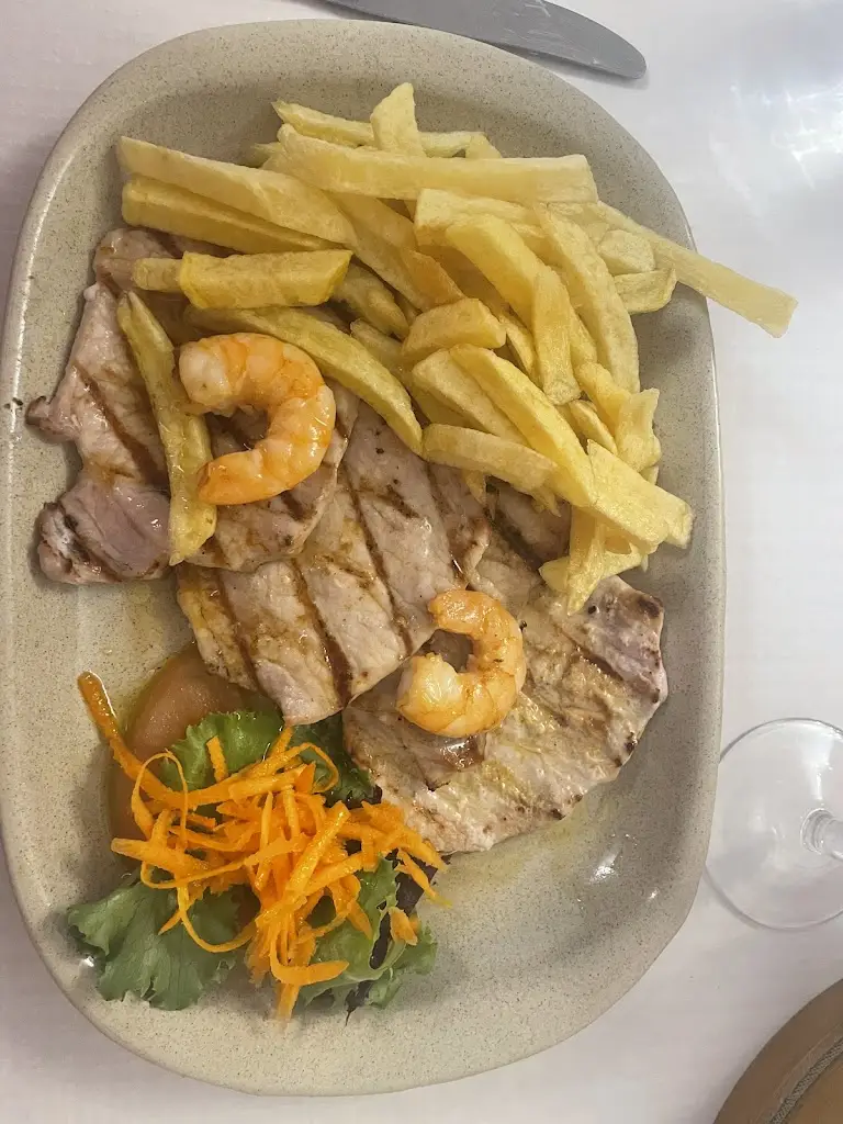 Marta Gonçalves_O Churrasquinho_São João da Talha_review