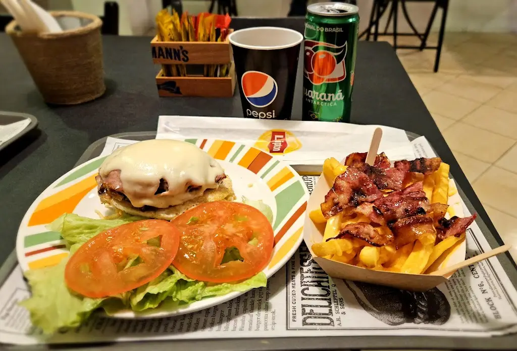 Yasmine Lemos_Reta´s Family_Sobral de Monte Agraço_review