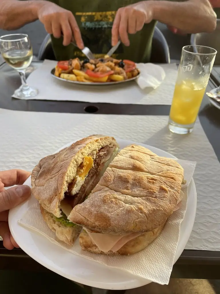 Bart Van Ballaert_Bolo Do Caco Da Calheta_Arco da Calheta_review