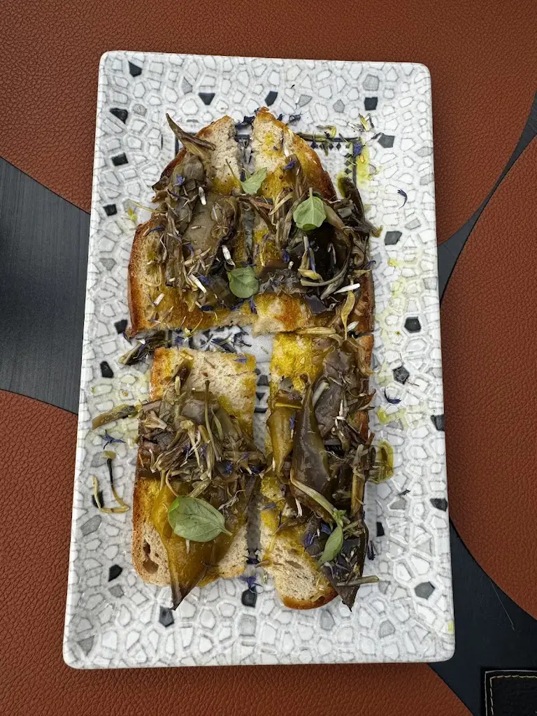 Menu_Magnolia Contemporary Bar & Restaurant_Calheta_image_5