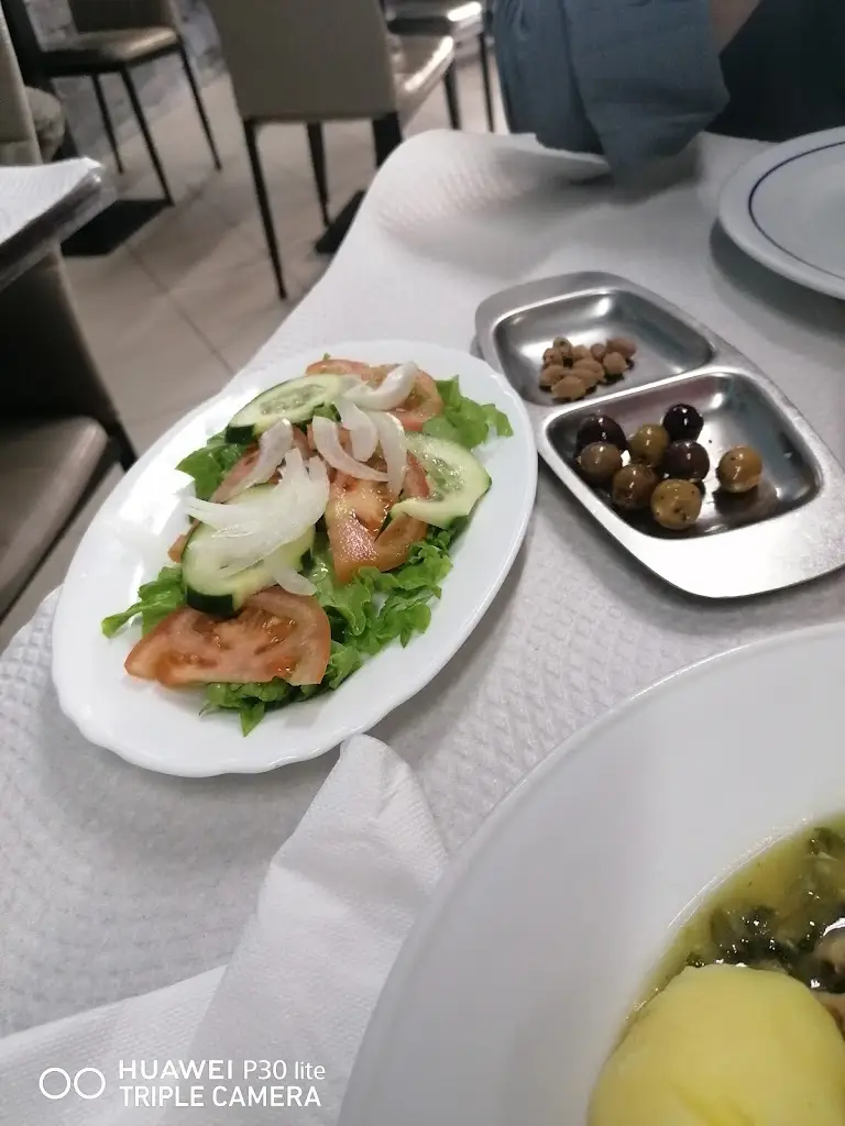 Noémia Montes_O Tachinho de Sacavém_Sacavém_review