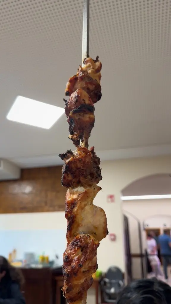 Krushit Patel_Viola restaurant_Câmara de Lobos_recensione