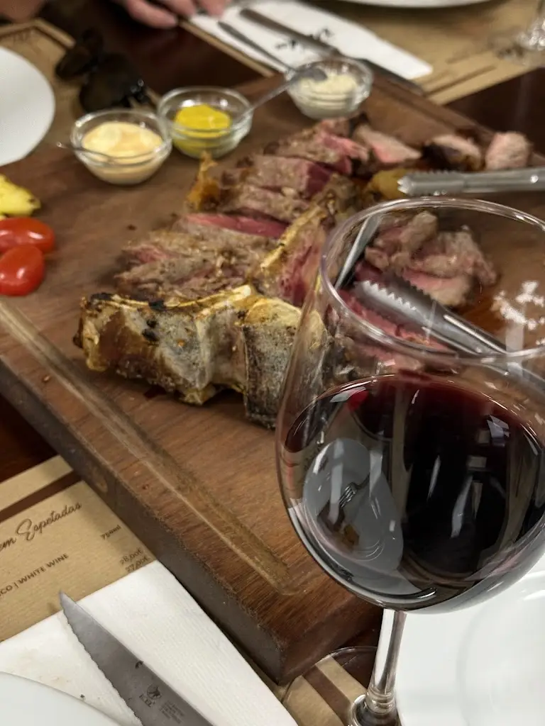 Olena Pavlik_Viola restaurant_Câmara de Lobos_recensione