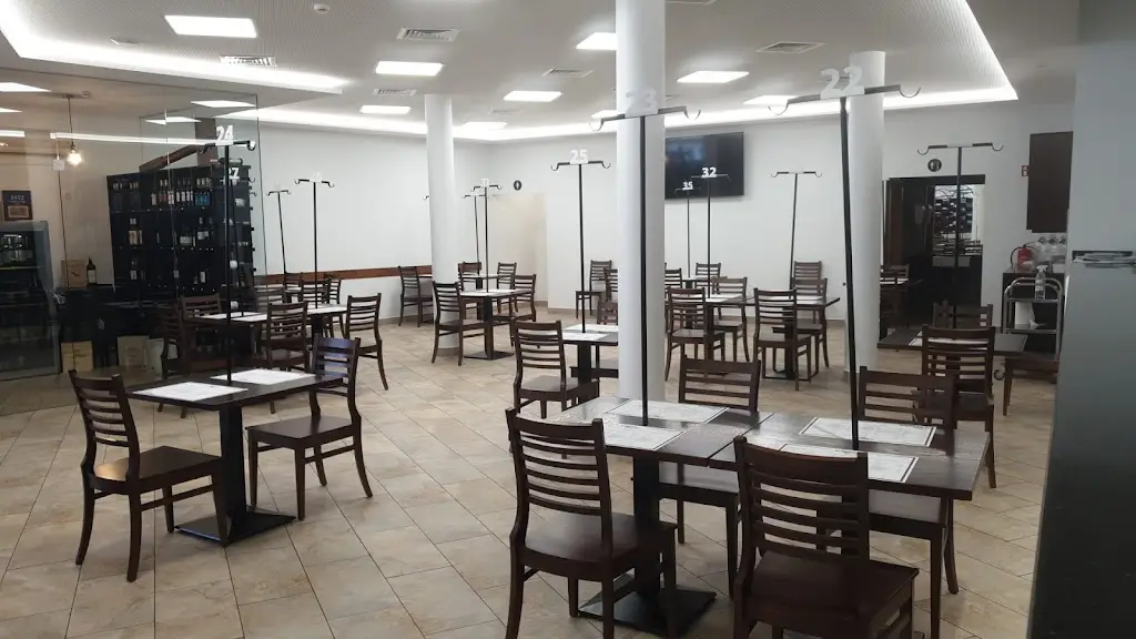 Viola restaurant_Câmara de Lobos_slider_image_1