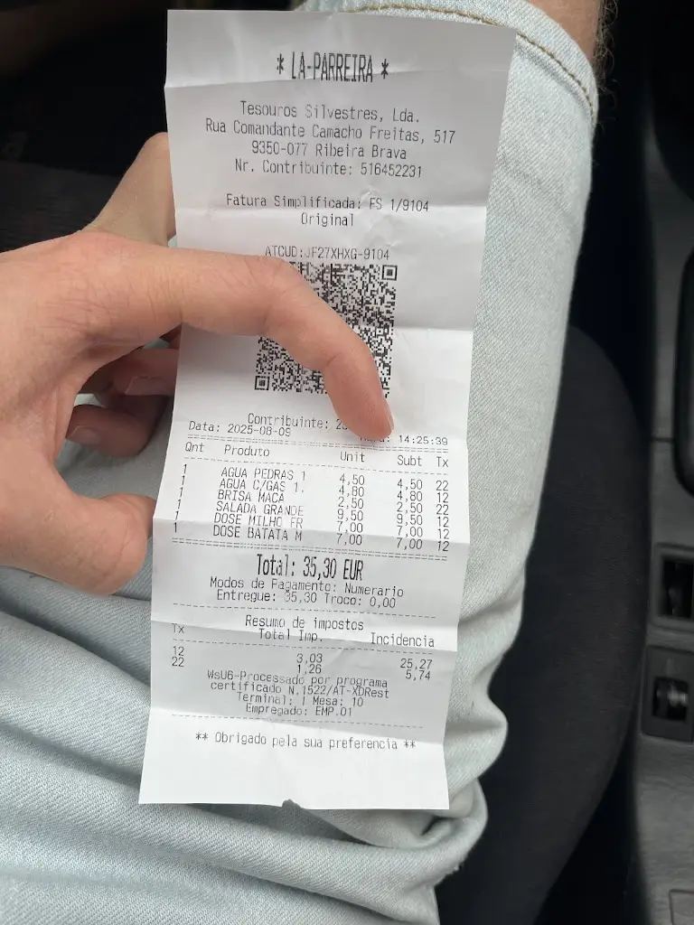 Guzmán_Restaurante La Parreira_Campanário_reseña