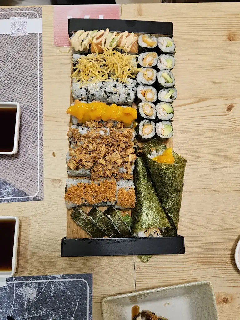 Menu_Ajikura_Vialonga_imagen_8