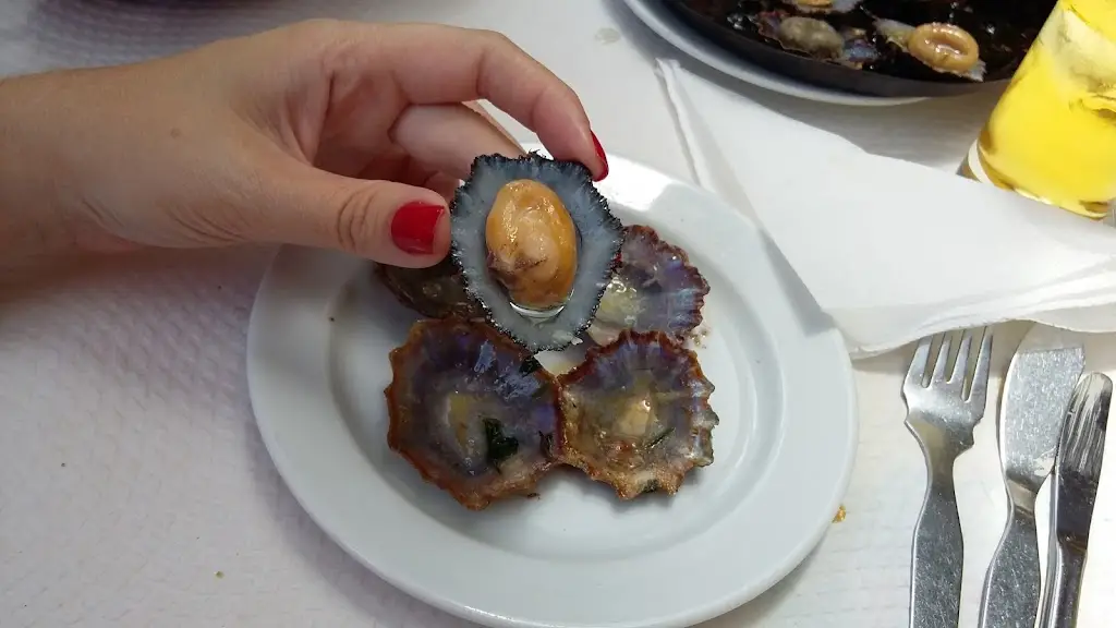 Menu_Restaurante Bar Amarelo_Caniçal_immagine_5