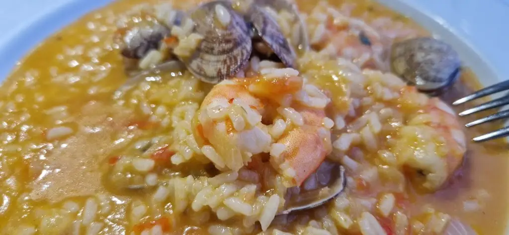 Lina Narožnienė_Restaurante Bar Amarelo_Caniçal_recensione